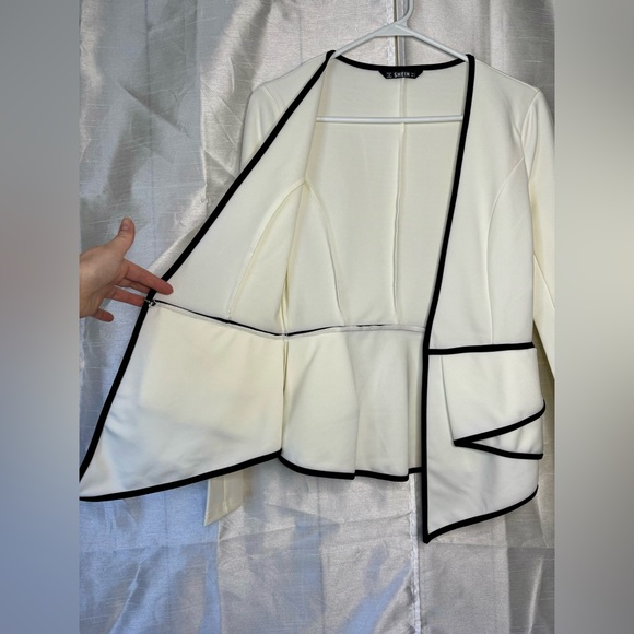 SHEIN blazer - Picture 4 of 7